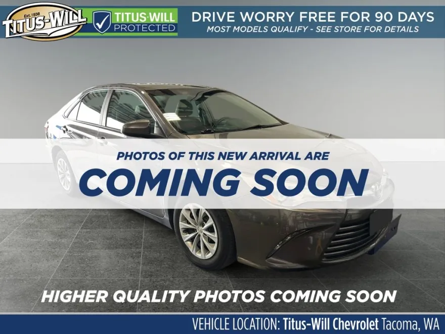 2016 Toyota Camry XLE photo 1