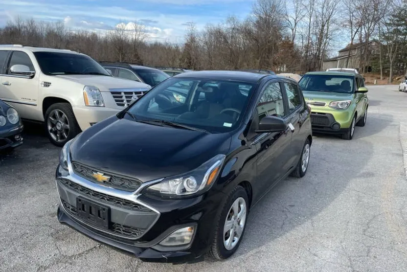 2019 Chevrolet Spark LS photo 1