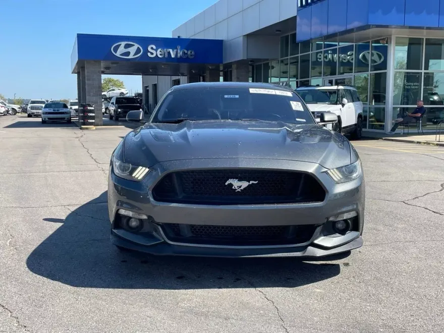 2017 Ford Mustang GT Premium photo 1
