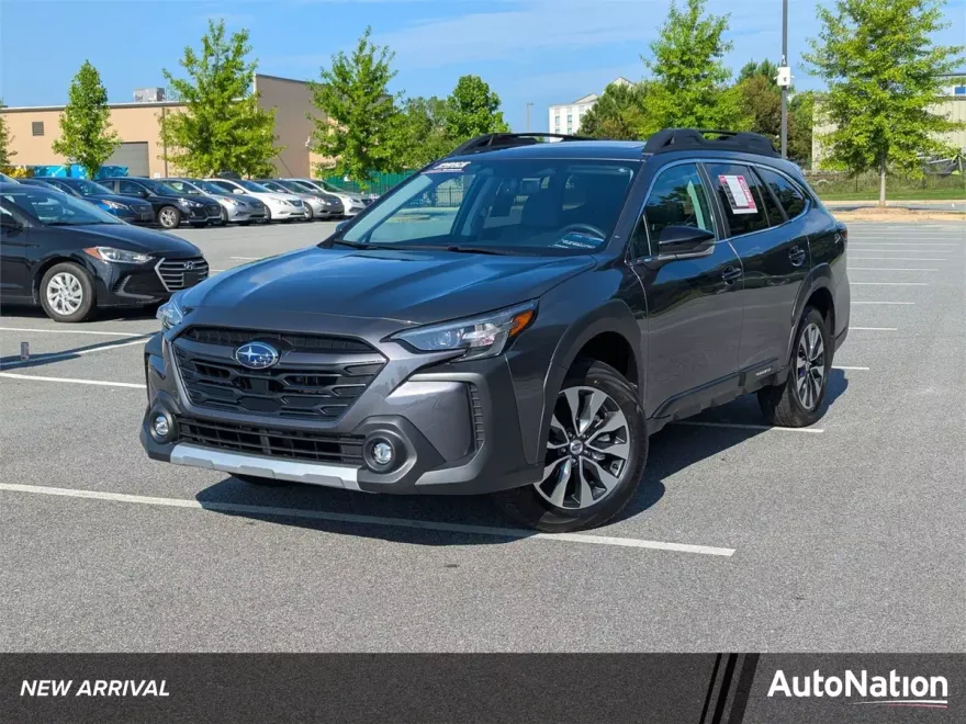 2025 Subaru Outback Limited photo 1