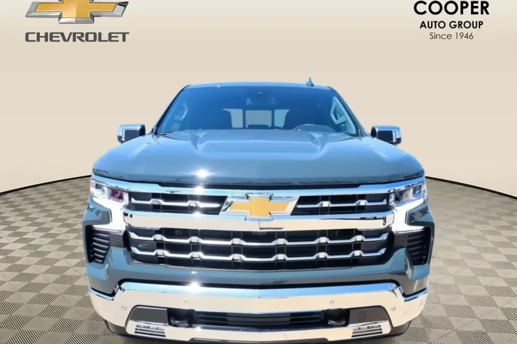 2026 Chevrolet Silverado 1500 LTZ photo 1