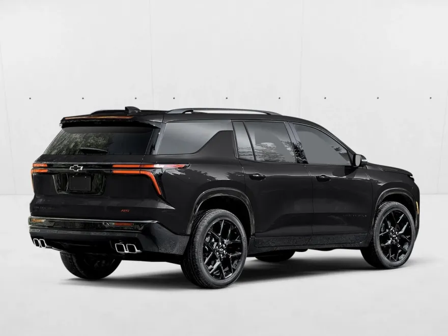2025 Chevrolet Traverse Z71 photo 1