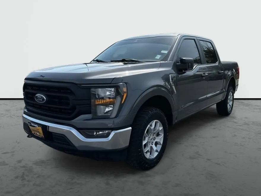 2023 Ford F-150 XLT photo 1