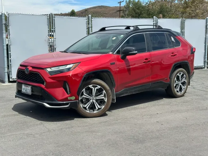 2023 Toyota RAV4 Prime XSE photo 1