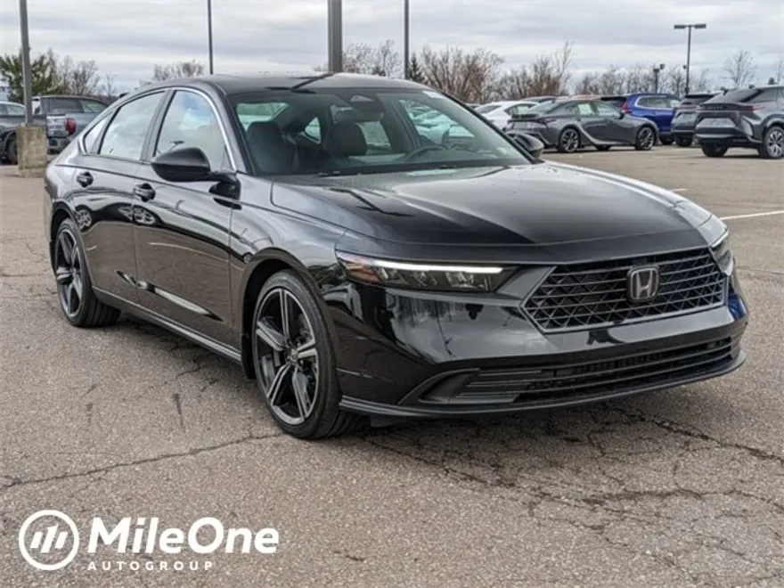 2025 Honda Accord Hybrid Sport photo 1