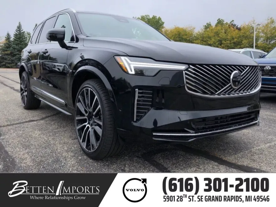 2026 Volvo XC90 Plus photo 1