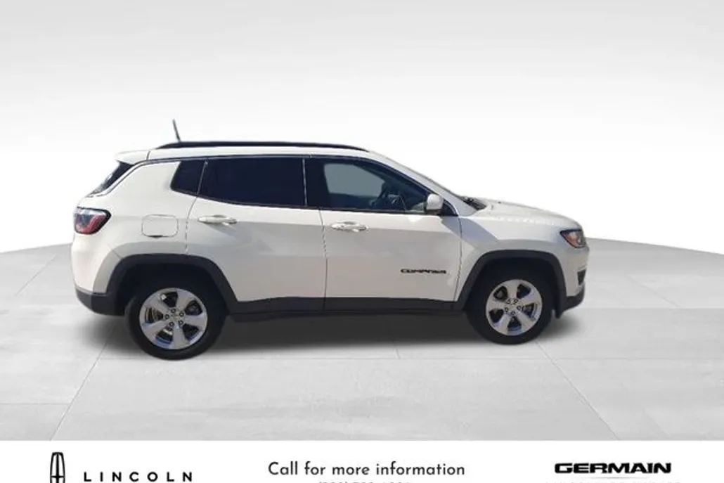 2020 Jeep Compass Latitude photo 1