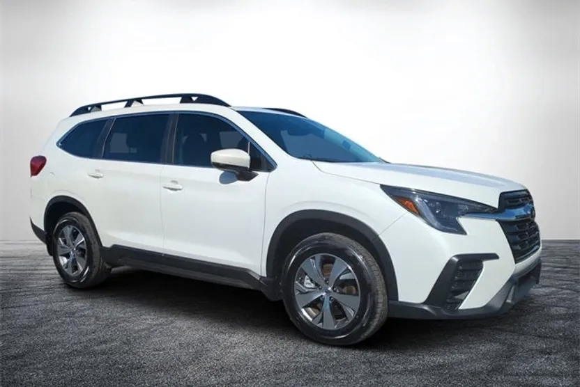 2024 Subaru Ascent Premium photo 1