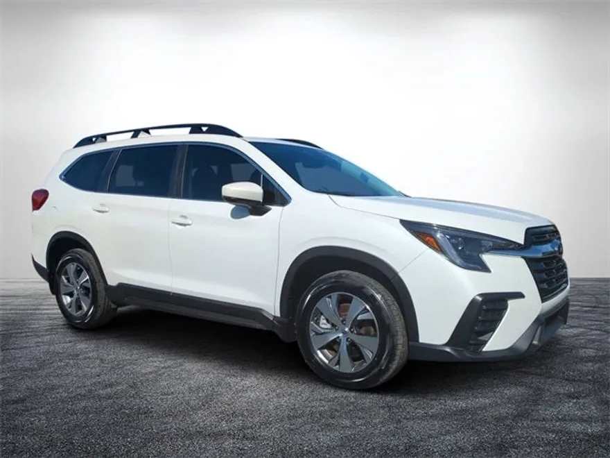 2024 Subaru Ascent Premium photo 1