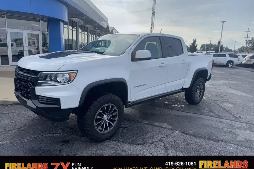 2022 Chevrolet Colorado ZR2 photo 1