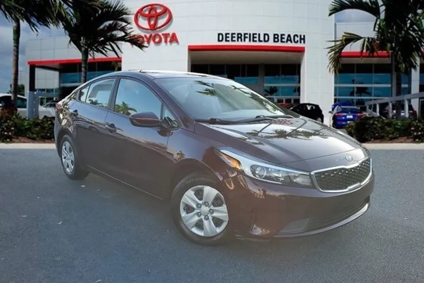 2018 Kia Forte LX Base photo 1