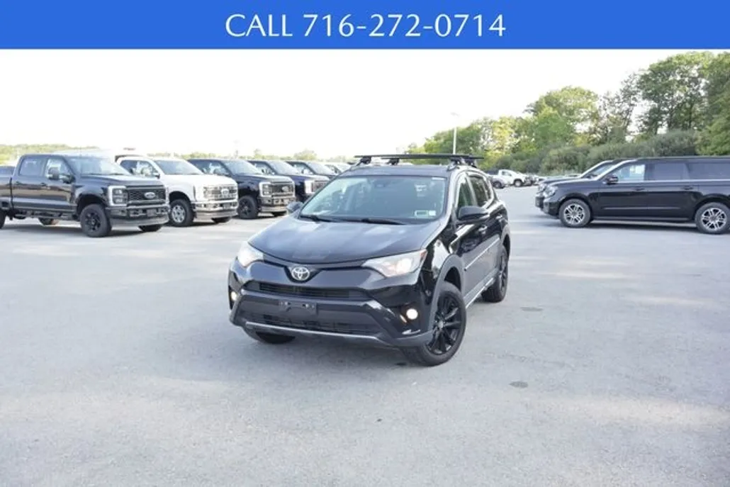 2018 Toyota RAV4 Adventure photo 1