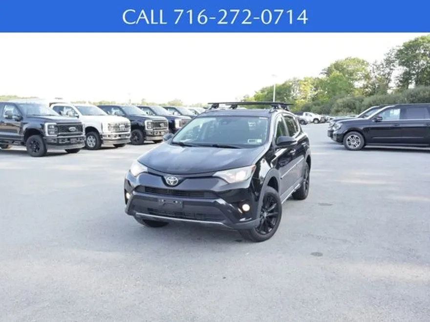 2018 Toyota RAV4 Adventure photo 1
