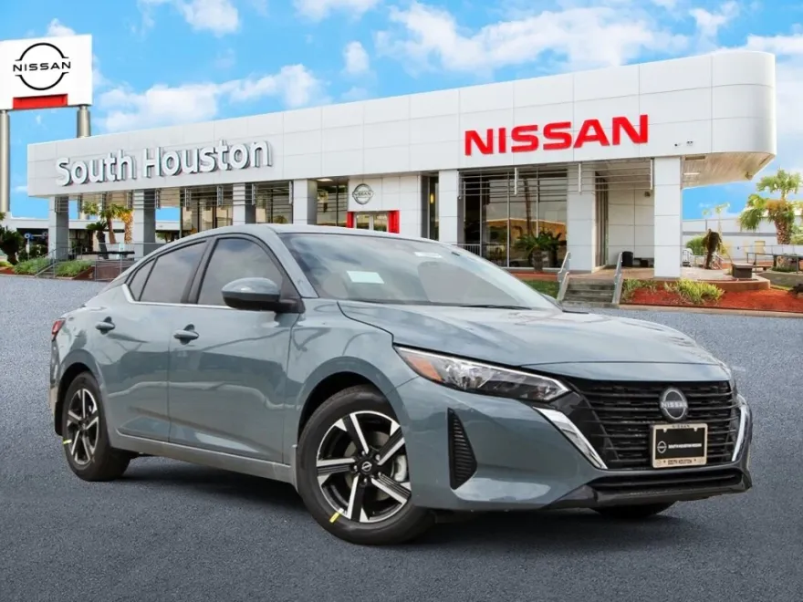 2025 Nissan Sentra SV photo 1