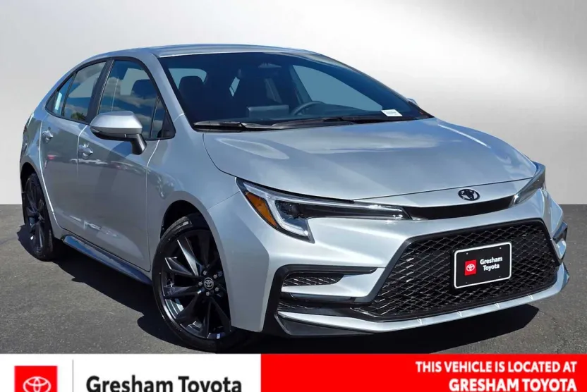 2024 Toyota Corolla SE photo 1