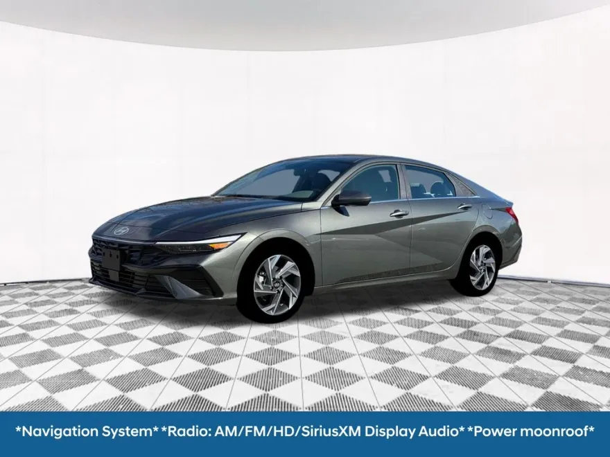 2025 Hyundai Elantra SEL Convenience photo 1
