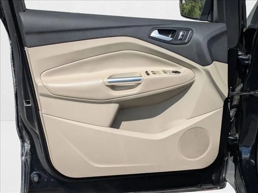 2016 Ford Escape SE photo 1