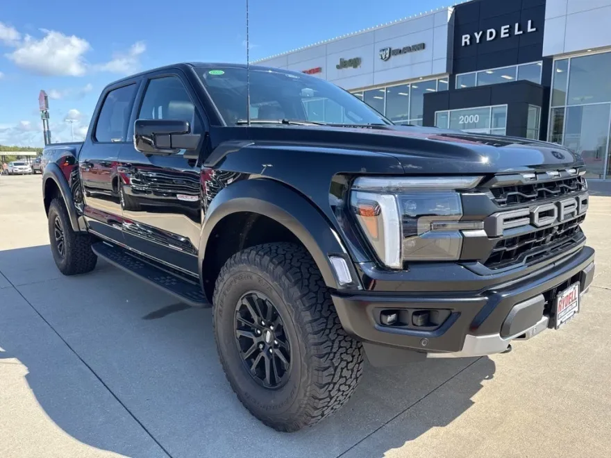 2025 Ford F-150 Raptor photo 1