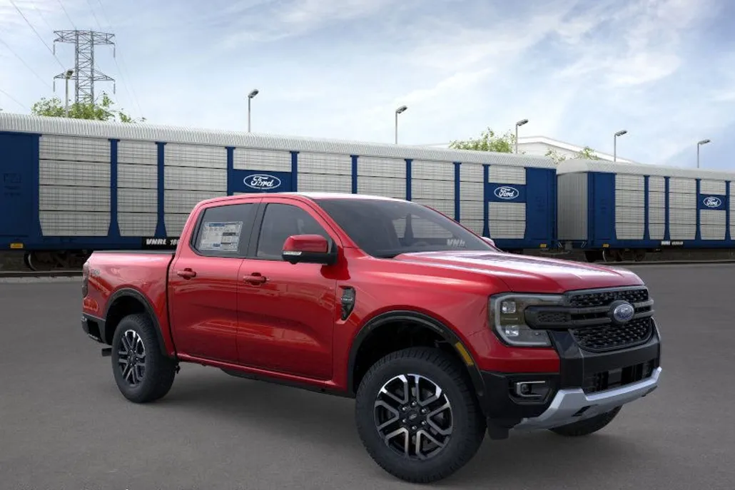 2025 Ford Ranger Lariat photo 1