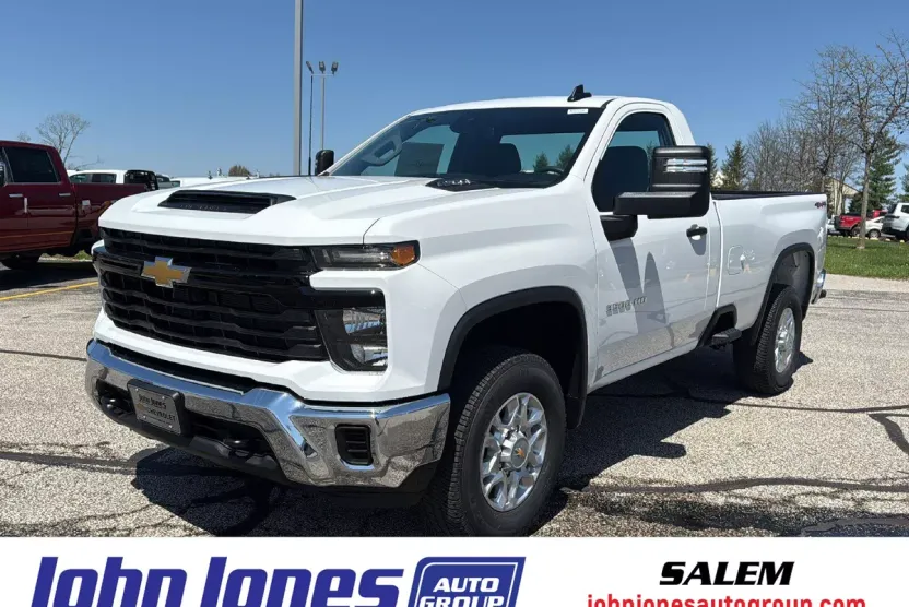 2025 Chevrolet Silverado 3500HD photo 1