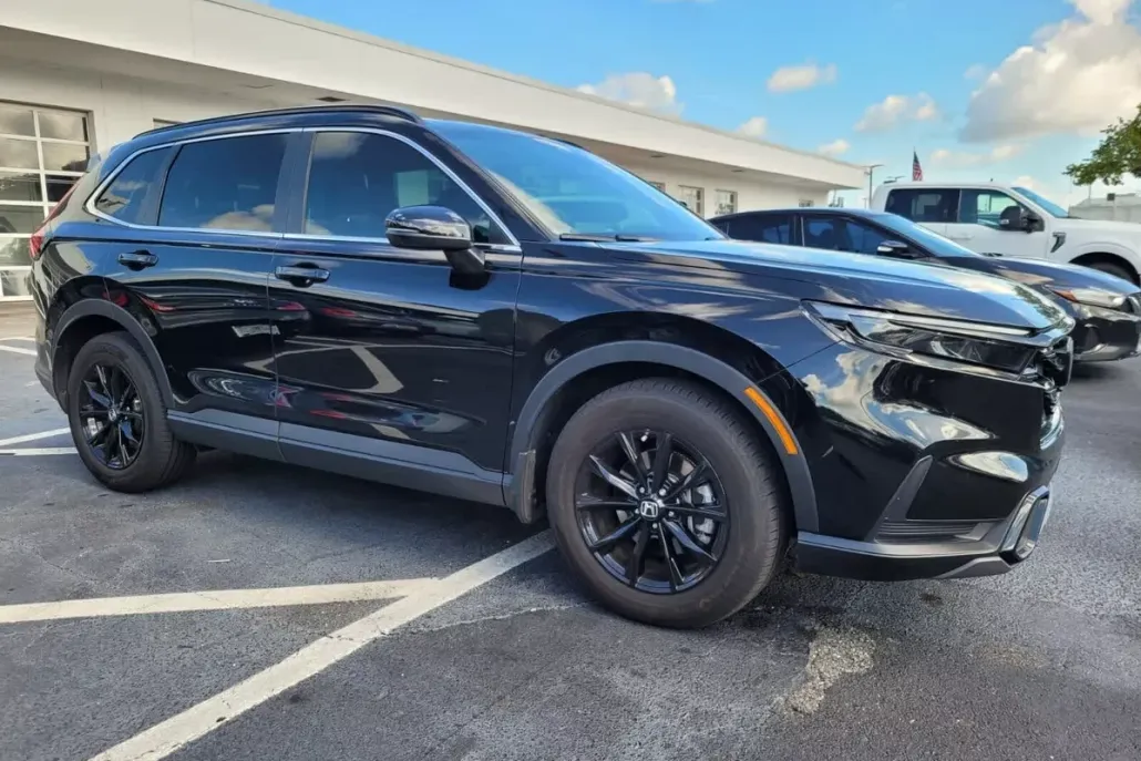 2023 Honda CR-V Hybrid Sport photo 1