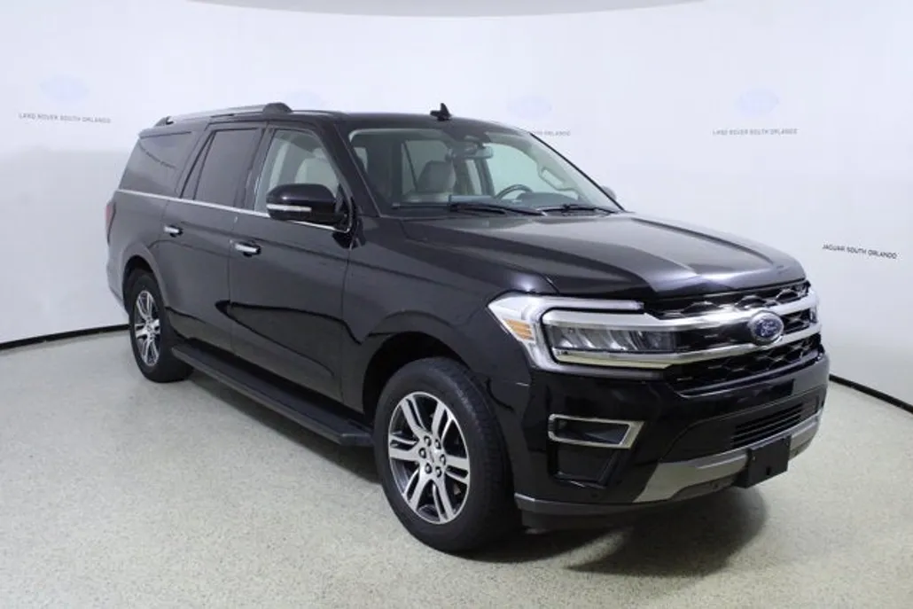 2024 Ford Expedition MAX Limited photo 1