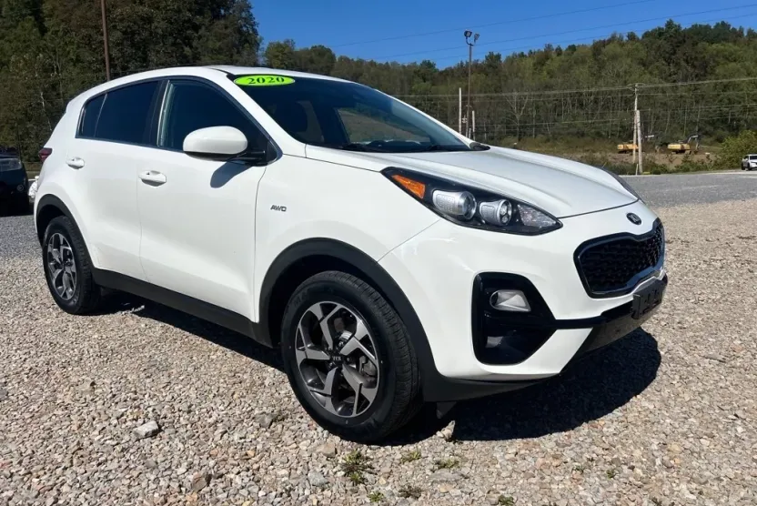 2020 Kia Sportage LX photo 1