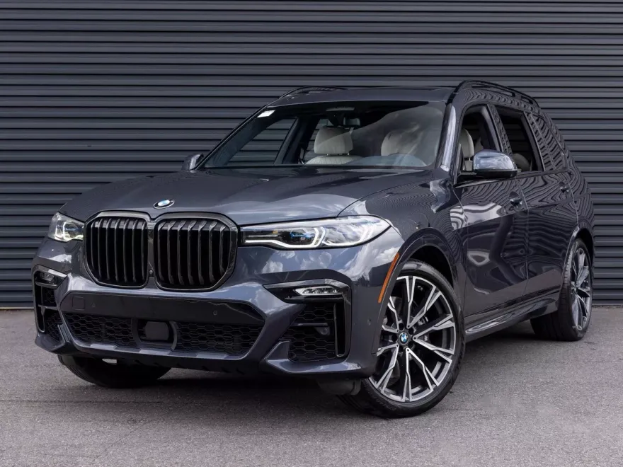 2021 Bmw X7 M50i photo 1