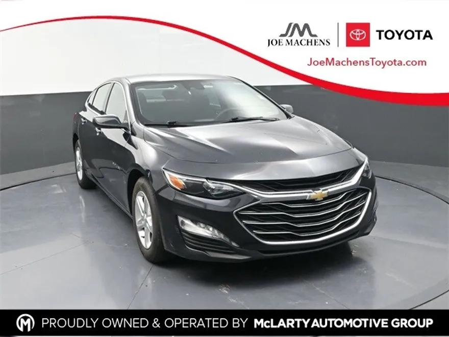 2023 Chevrolet Malibu 1LT photo 1