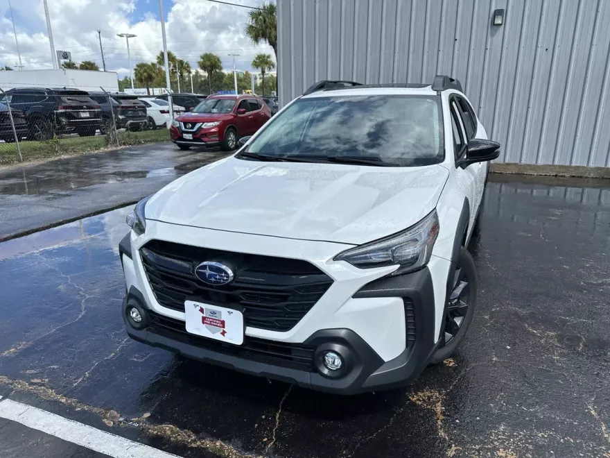 2025 Subaru Outback Onyx Edition XT photo 1
