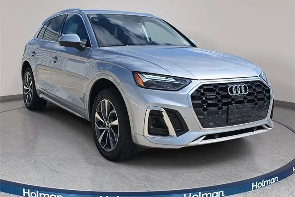 2024 Audi Q5 45 S line Premium Plus photo 1
