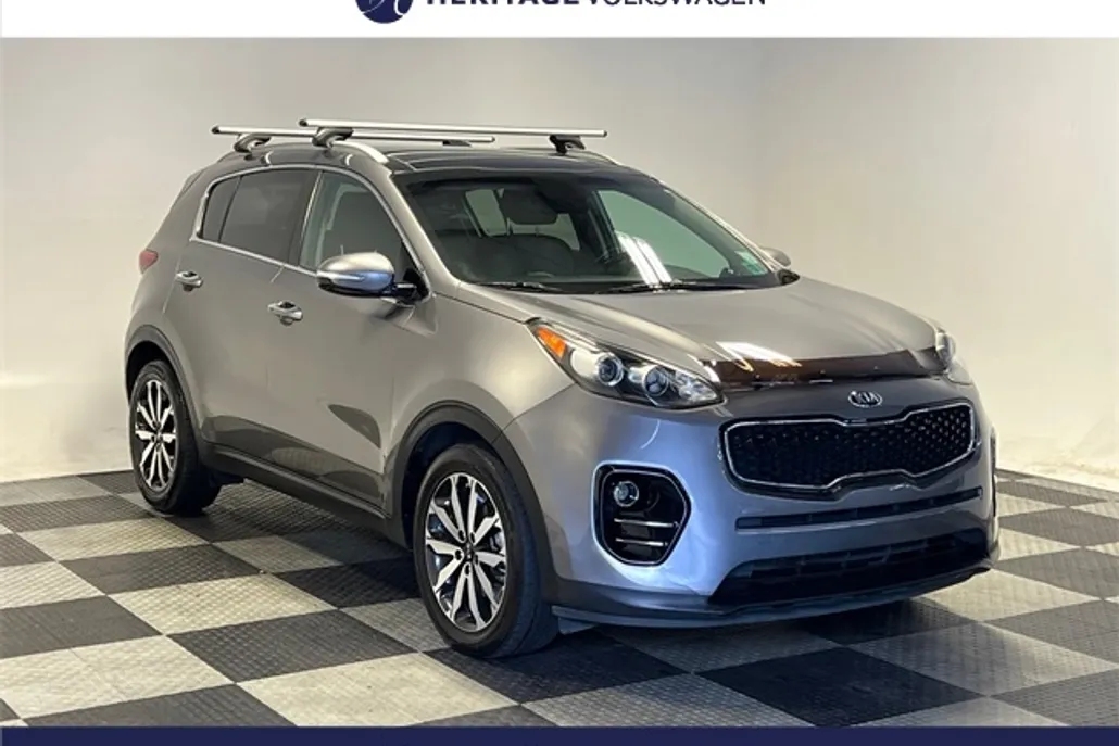2017 Kia Sportage EX photo 1