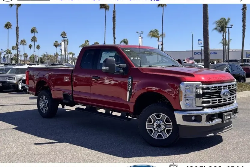 2025 Ford F-350 XLT photo 1