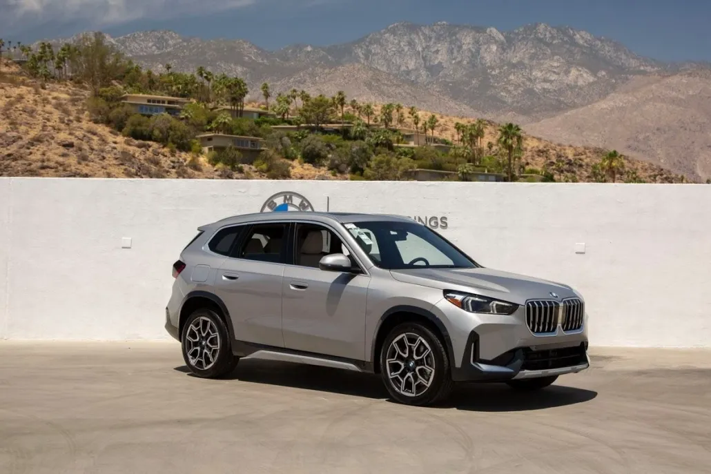 2025 Bmw X1 XDrive28i photo 1