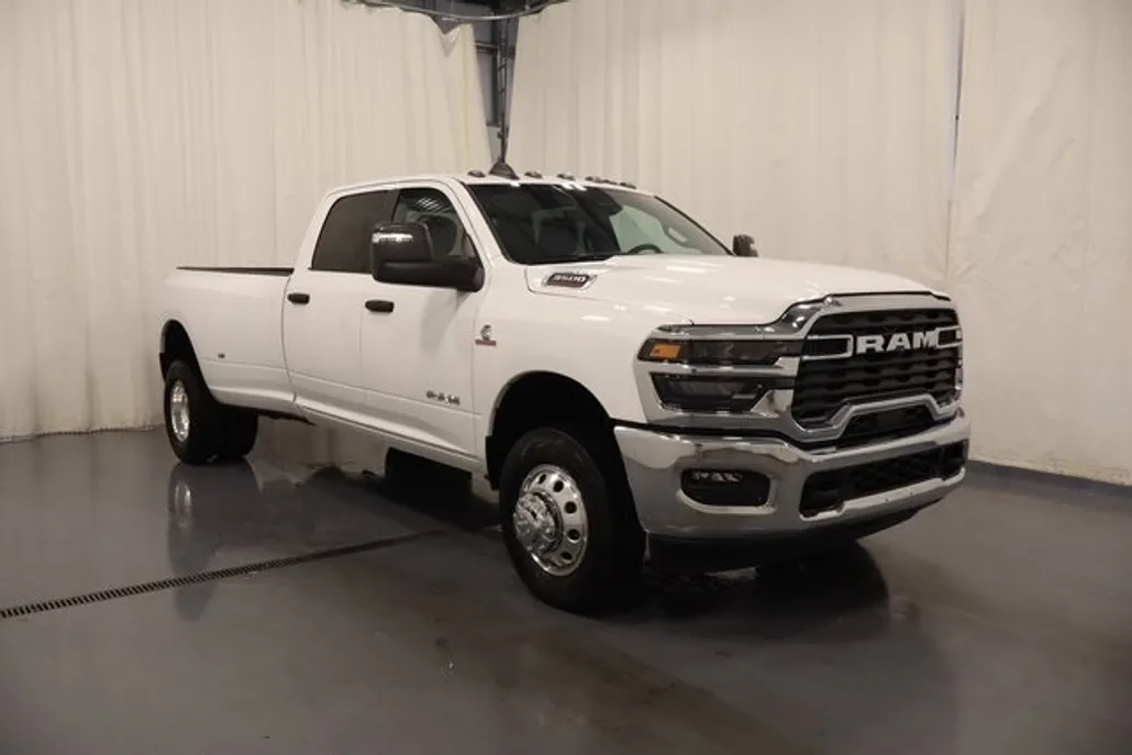 2026 Ram 3500 Big Horn photo 1
