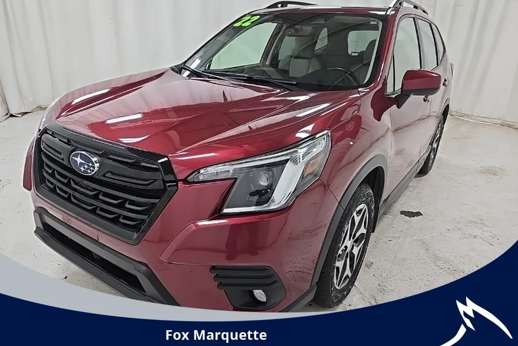 2022 Subaru Forester Premium photo 1