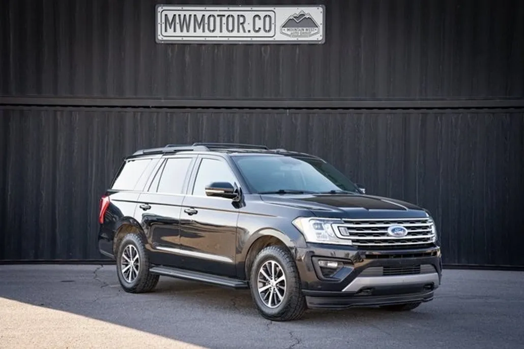 2019 Ford Expedition XLT photo 1