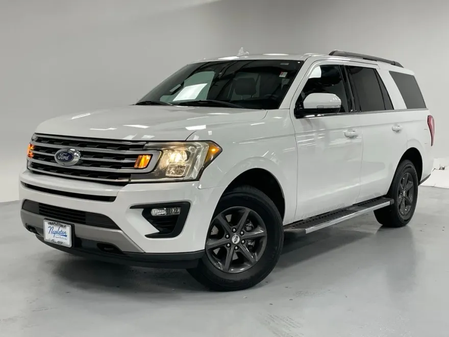 2020 Ford Expedition XLT photo 1