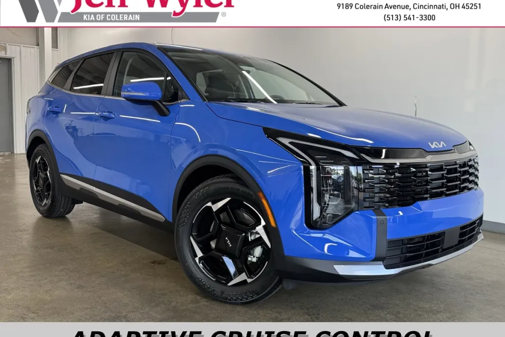 2026 Kia Sportage EX photo 1