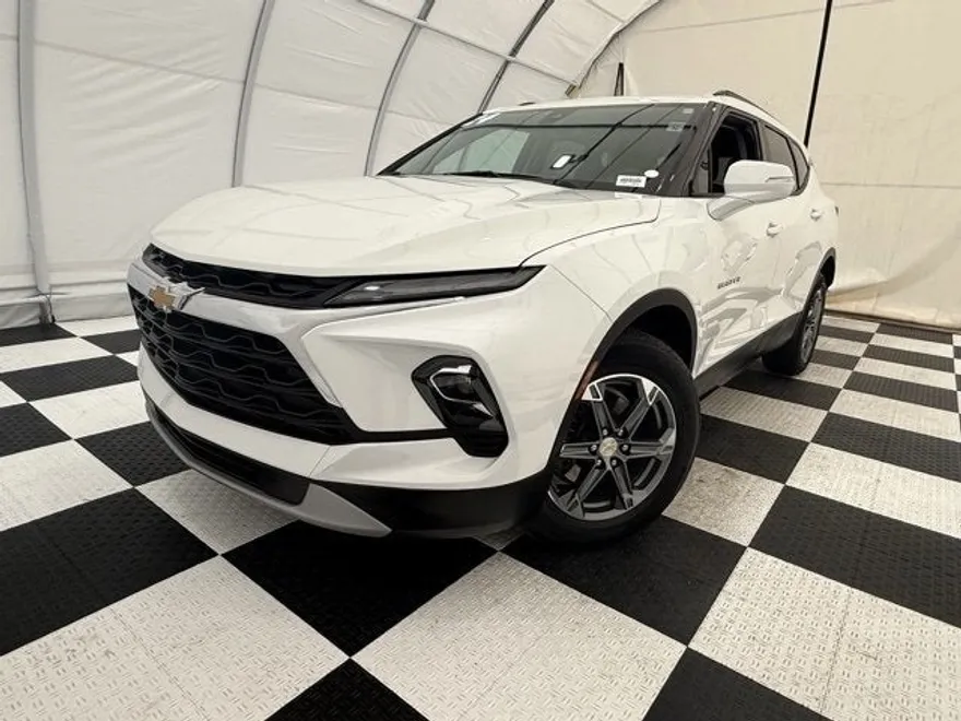 2024 Chevrolet Blazer 3LT photo 1