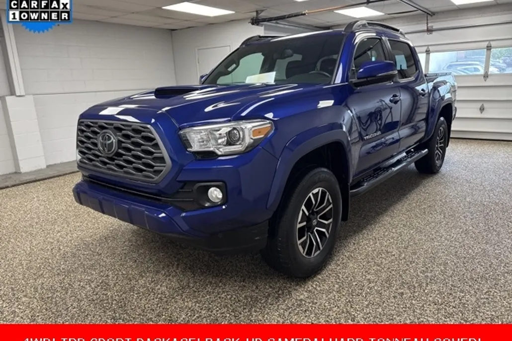 2023 Toyota Tacoma TRD Sport photo 1