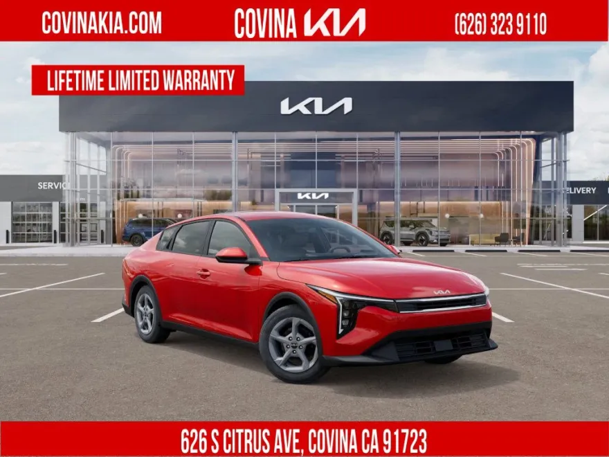 2025 Kia K4 LXS photo 1