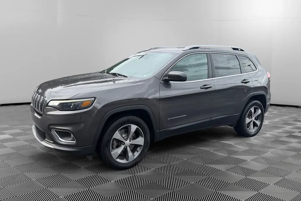 2019 Jeep Cherokee Limited photo 1