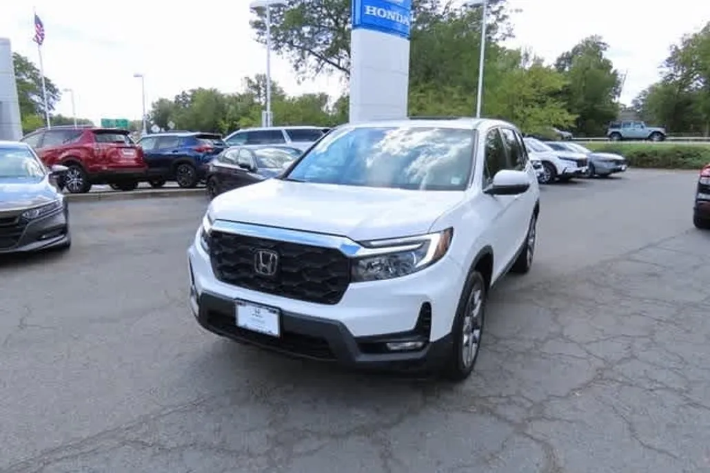 2023 Honda Passport EX-L photo 1