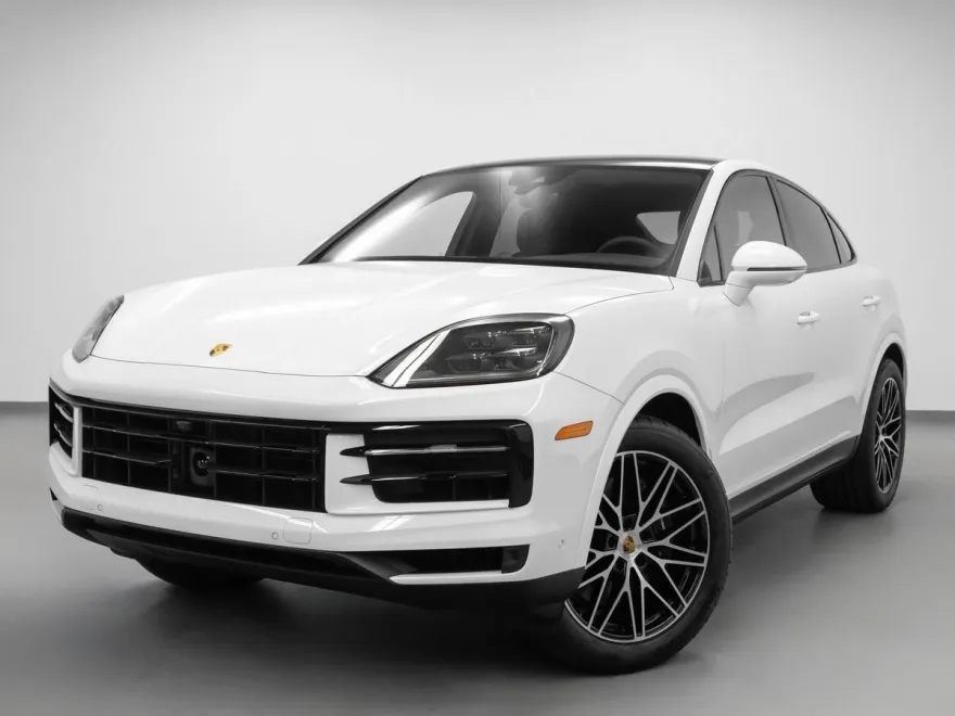 2024 Porsche Cayenne Coupe photo 1