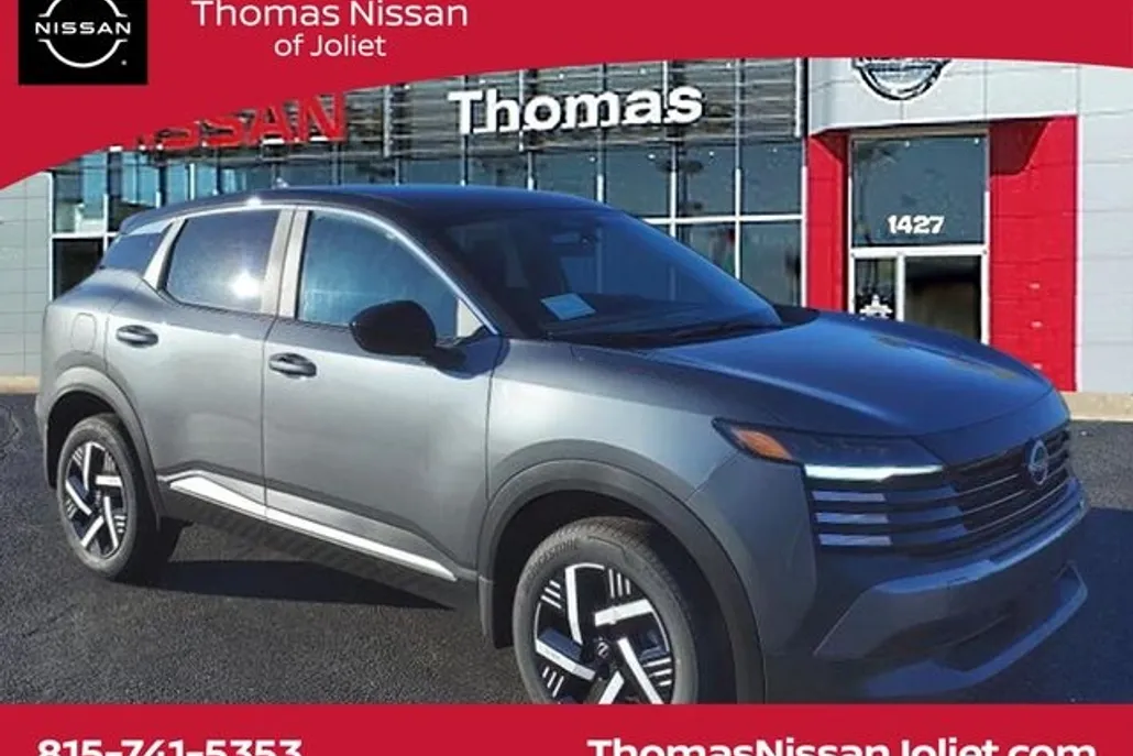 2025 Nissan Kicks SV photo 1