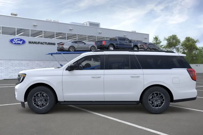 2025 Ford Expedition MAX photo 1