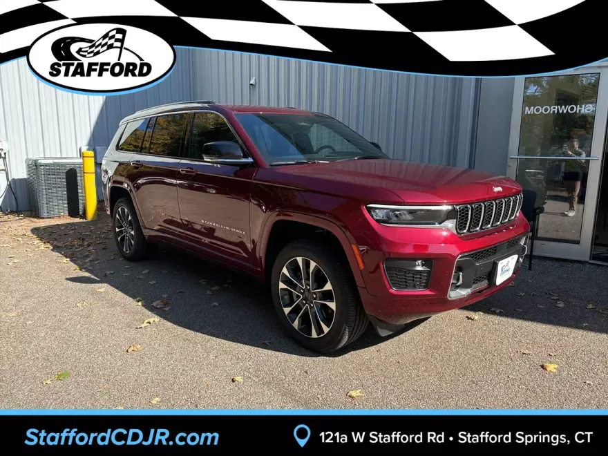 2025 Jeep Grand Cherokee Overland photo 1