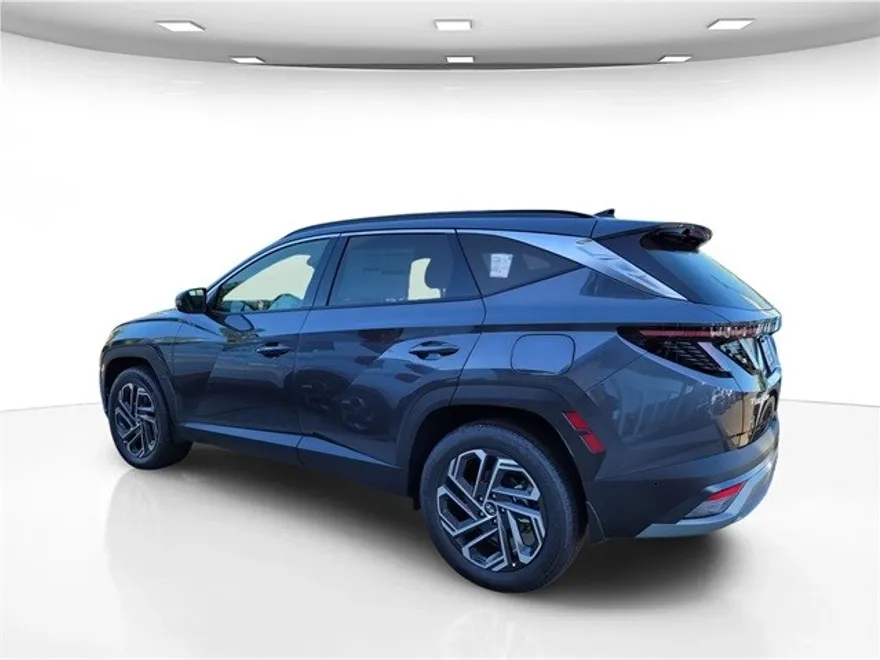 2025 Hyundai Tucson Hybrid Limited photo 1