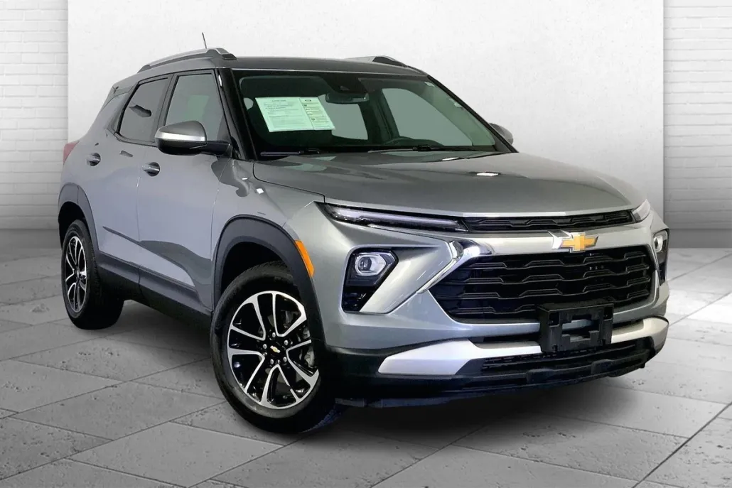 2024 Chevrolet Trailblazer LT photo 1